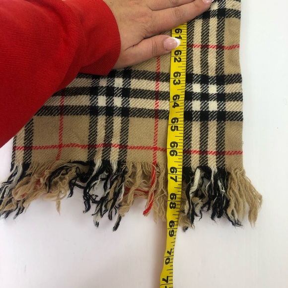 Vintage Burberry’s London Nova Check Plaid Tan Wool Fringe Scarf - Picture 15 of 16